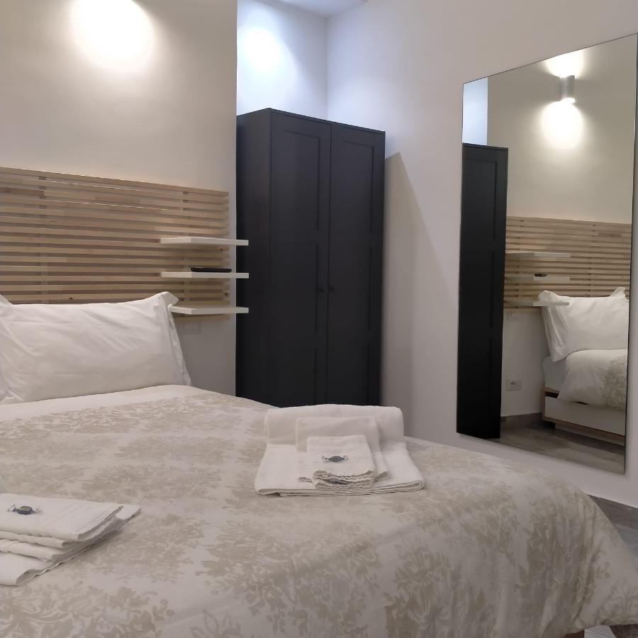 Tiziana's Vatican Appartement